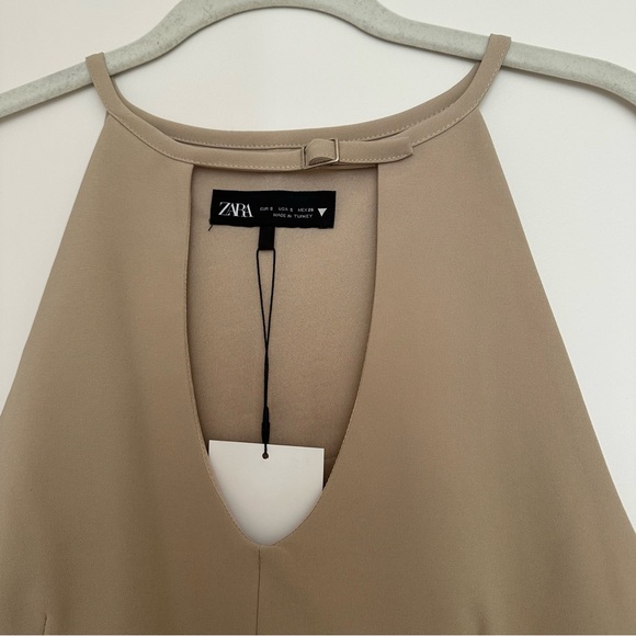 Zara Stretch Top with Halterneck Buckle - Picture 6 of 8